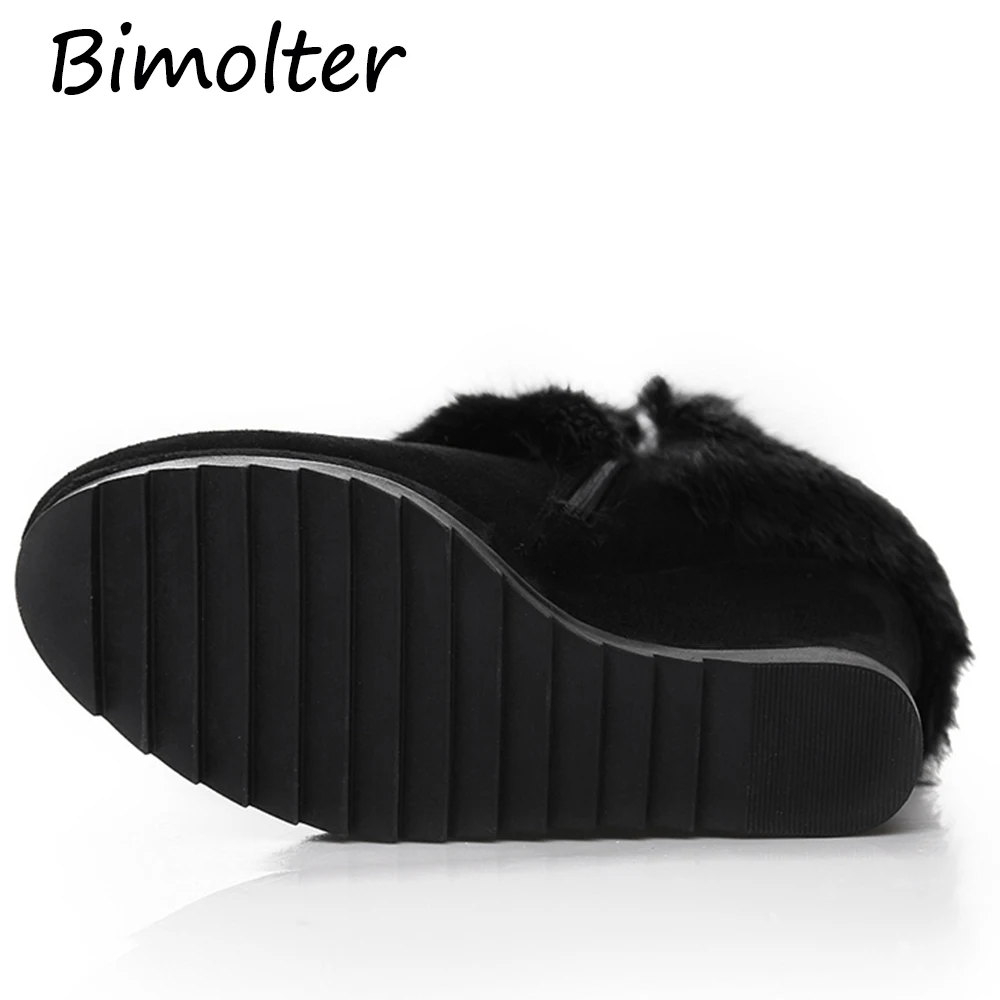 Bimolter/Модные ботильоны из высококачественной коровьей замши; женские зимние теплые зимние ботинки на танкетке с натуральным мехом; Цвет Черный; LAEB039