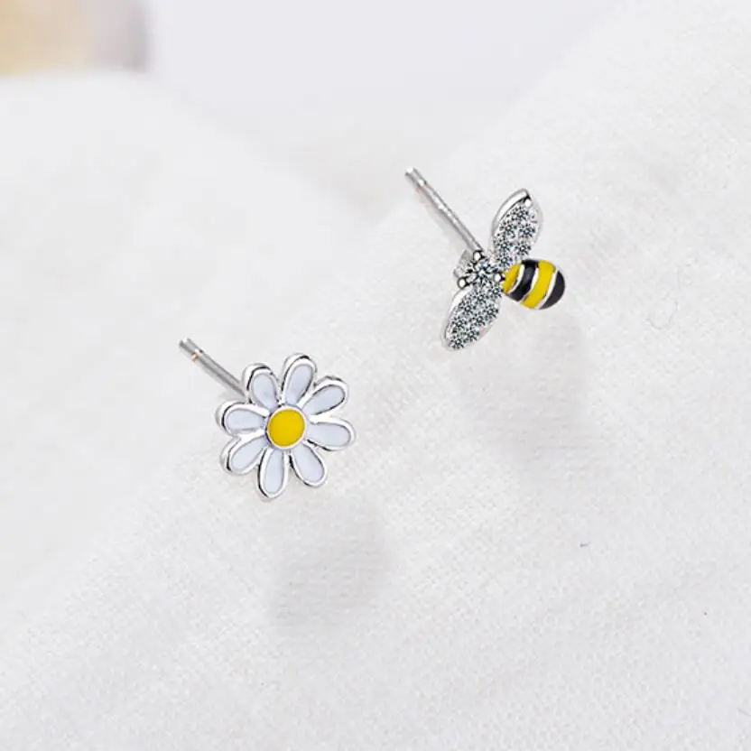 

Lovely Asymmetric Bee Sun Flower Zircon Stud Earrings Ear Line For Women 925 Sterling Silver Pendientes Jewelry Brincos SAE53