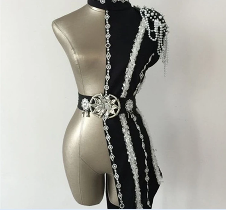 

Black Red Sexy Female Singer Outfit Nightclub Dance Jazz Costumes Space Costume Women Dj Clothing Silver Collar Suit Belt