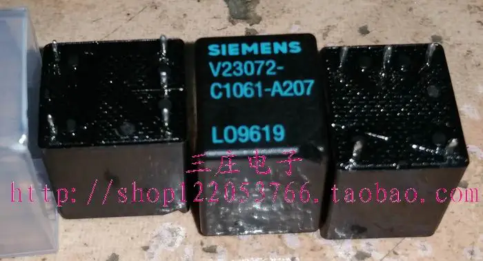 

Relay V23072-C1061-A207 4117-2B-12V two normally closed