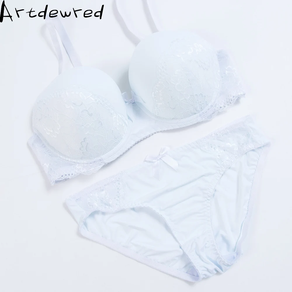 Комплект женского кружевного нижнего белья 75 80 85 90 95