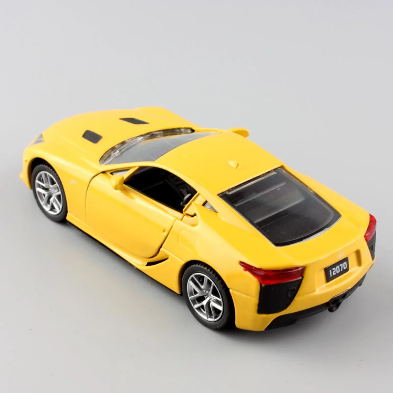 1/36 масштабный маленький автомобиль Тойота Лексус LFA оттягивающийся суперкар Спортивное купе литье под давлением Модель автомобиля игрушки для детей миниатюры