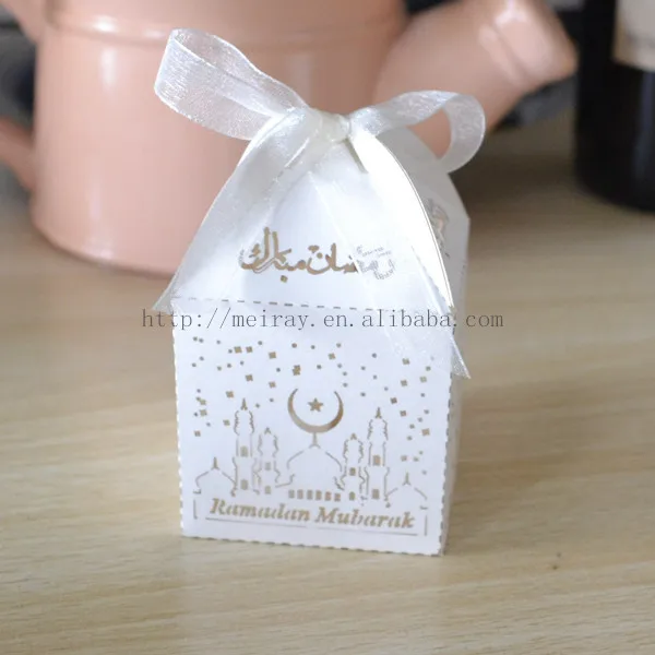 Лазерная резка красивая бумага подарочная коробка на Рамадан белый сувениры