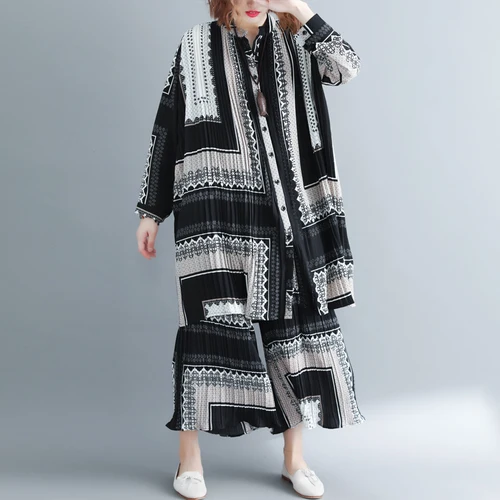 Женский спортивный костюм в полоску повседневный комплект из двух предметов