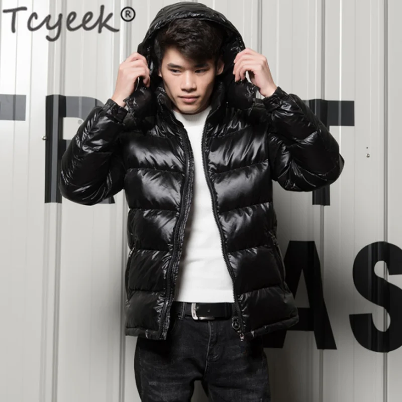 

Tcyeek Winter Coat Man Clothes 2020 Fashion Light 90% Duck Down Jacket Hooded Warm Puffer Jacket Men Doudoune Homme Hiver 2020