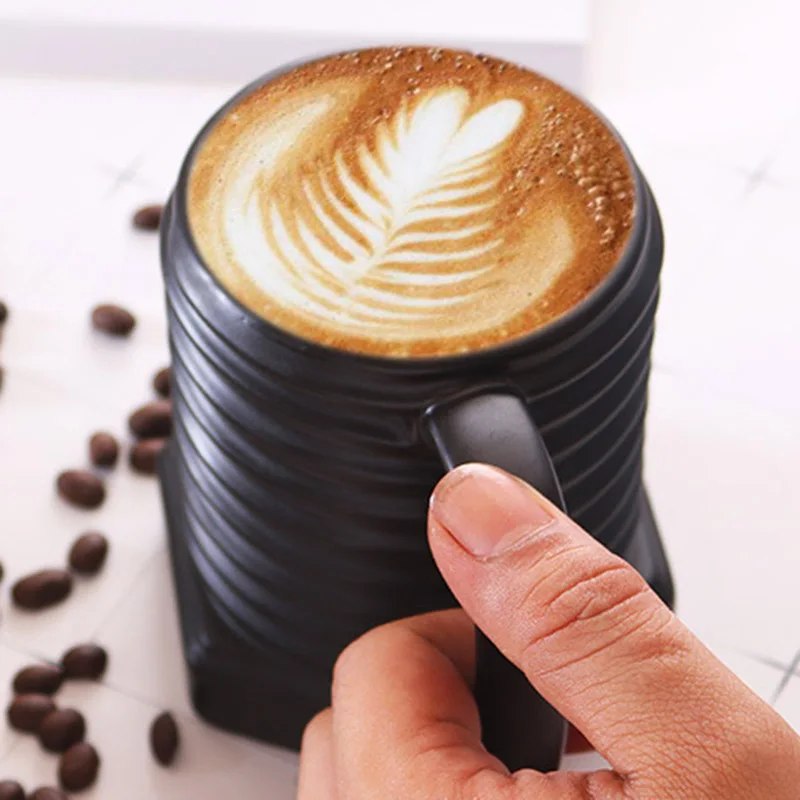 Black Mug Креативная керамическая кофейная кружка объемом 380 мл черного/золотистого цвета, индивидуальные чашки и кружки, молочная керамическая кружка для завтрака, лучшие подарки для друзей - Цвет: Black Mug