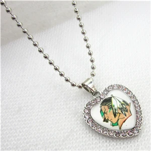 Necklace 10 шт. хрустальное сердце Северная Дакота Fighting sioux ожерелье ювелирные изделия с 45 см цепи США спортивный браслет ювелирные изделия Университет подвески - Окраска металла: Necklace