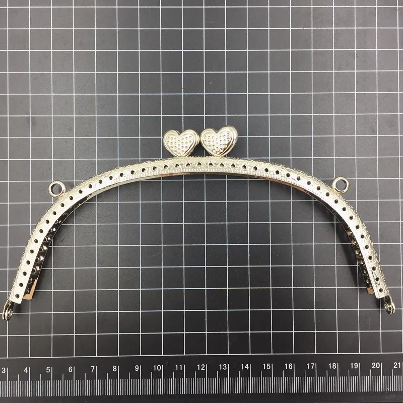 

DIY Double Heart Arch Metal Purse Bag Frame Kiss Clasp Lock Buckle Handbag Clutch Handle Changement 16.5cm Bronze Silver Tone