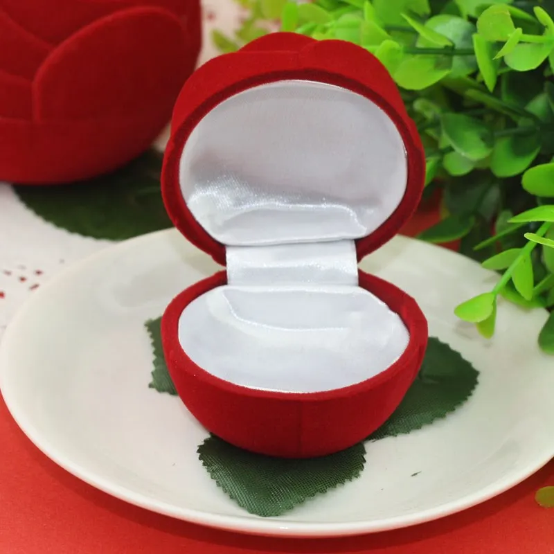 36 X Diameter 5cm Red Rose Shaped Velvet Favor Wedding Candy Box Valentines Day Chocolate Gift Boxes Wholesale | Дом и сад