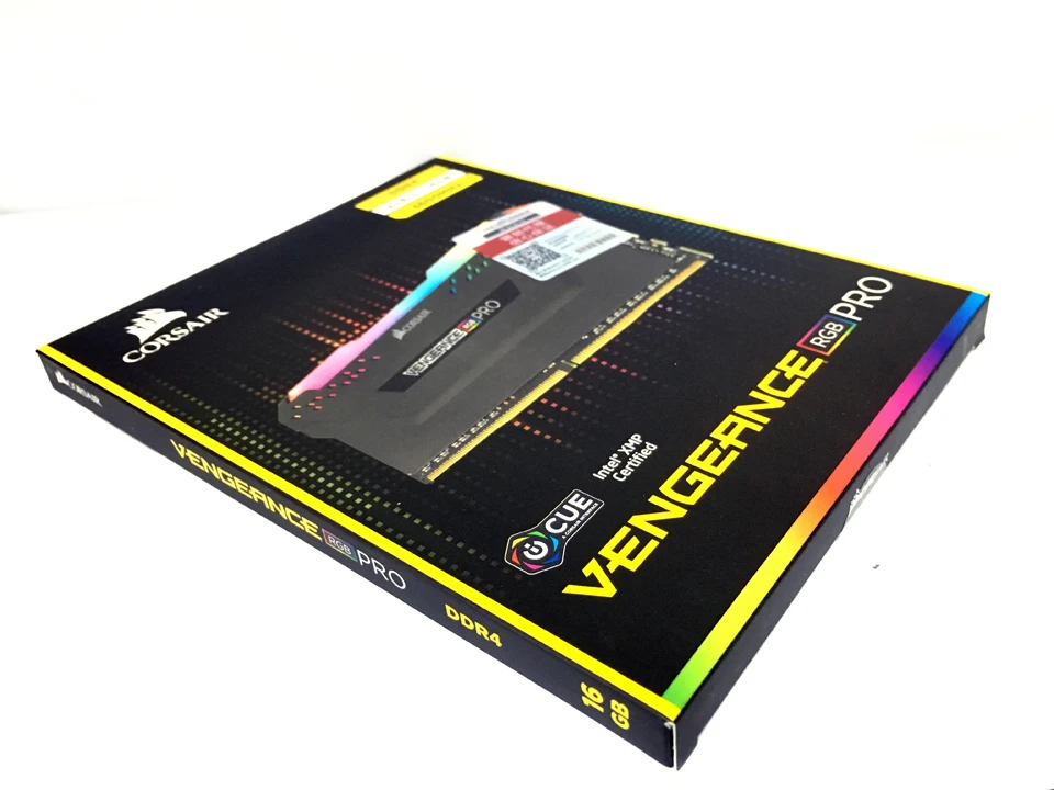 Материнская плата с поддержкой памяти CORSAIR RGB PRO 16 Гб(8 ГБХ 2 шт) 64 ГБ(16 Гб х 4 шт) в одной коробке двухканальная DDR4 RGB PRO 3200 МГц
