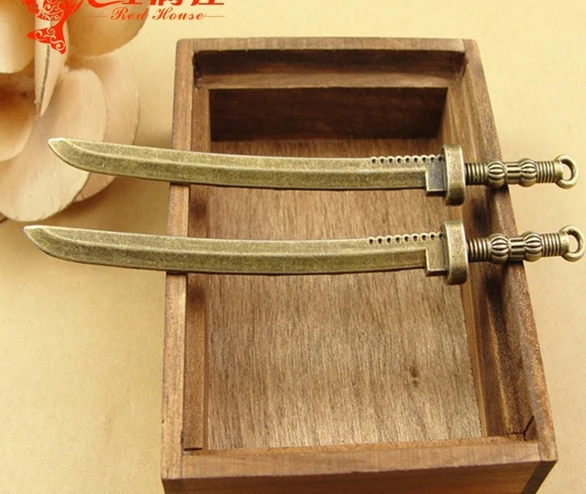 

A3466 Free Shipping! 20pcs/bag size 107*10mm bronze color The " toy knife " pendant Fashion Jewelry accessories