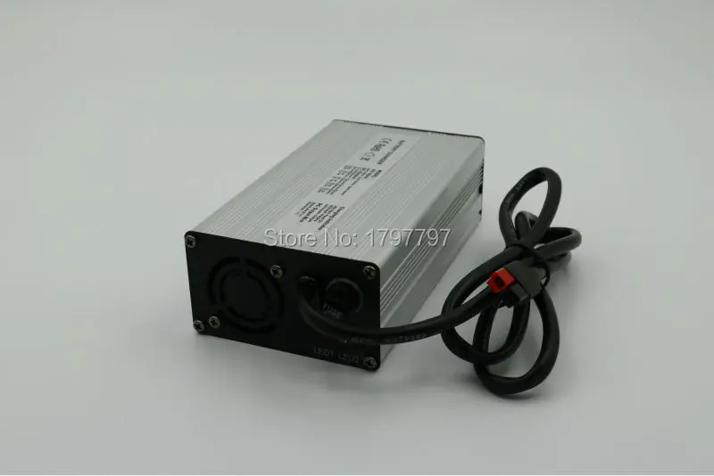 Зарядное устройство для электрических велосипедов и скутеров 12 В/6 А |