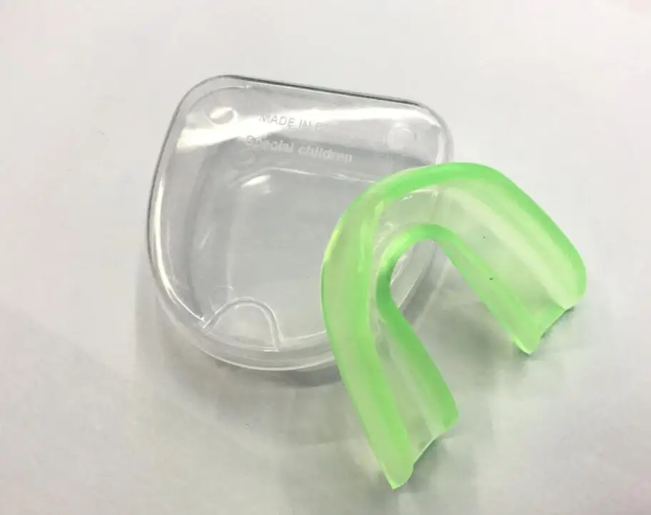6.8*5.5cm Food grade EVA Teeth Guard Boxing Tooth Protector tooth holder | Спорт и развлечения