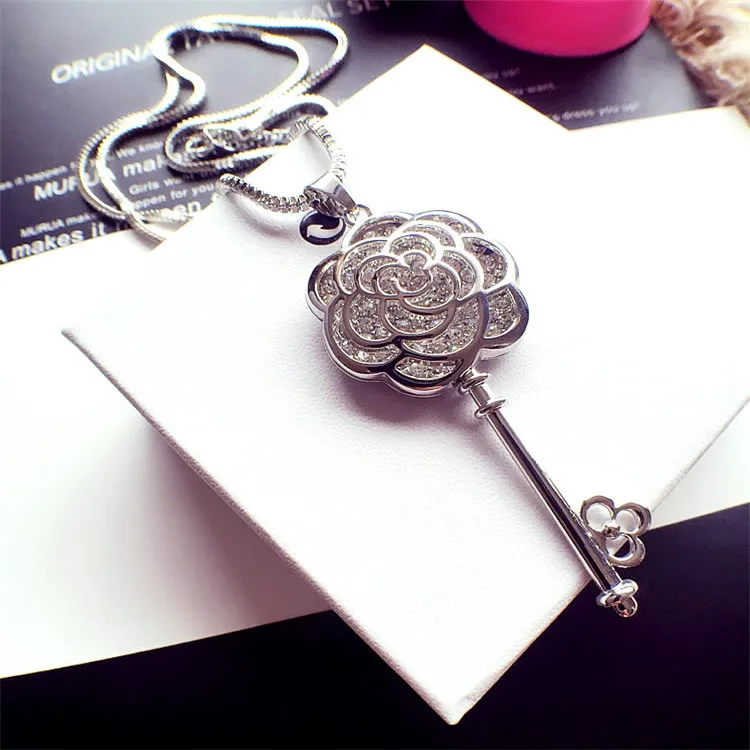 

Rose flower key pendant necklace 2017 New women korean luxury jewelry collier femalel/collana/colar necklace