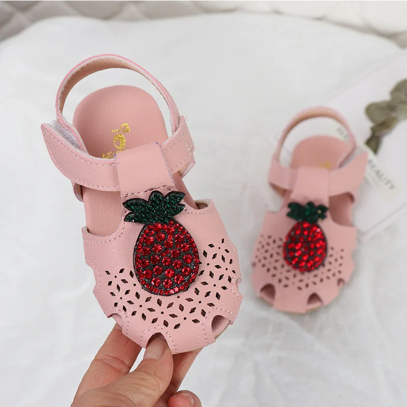 Детские сандалии с Т образным ремешком обувь принцессы со стразами и ананасом