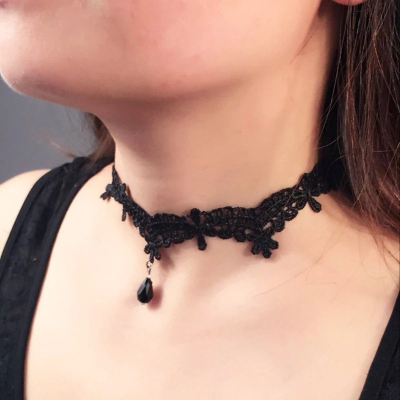 

Fashion Gothic Victorian Crystal Tassel Tattoo Choker Necklace Black Lace Choker Collar Vintage Elegant Women Wedding Jewelry