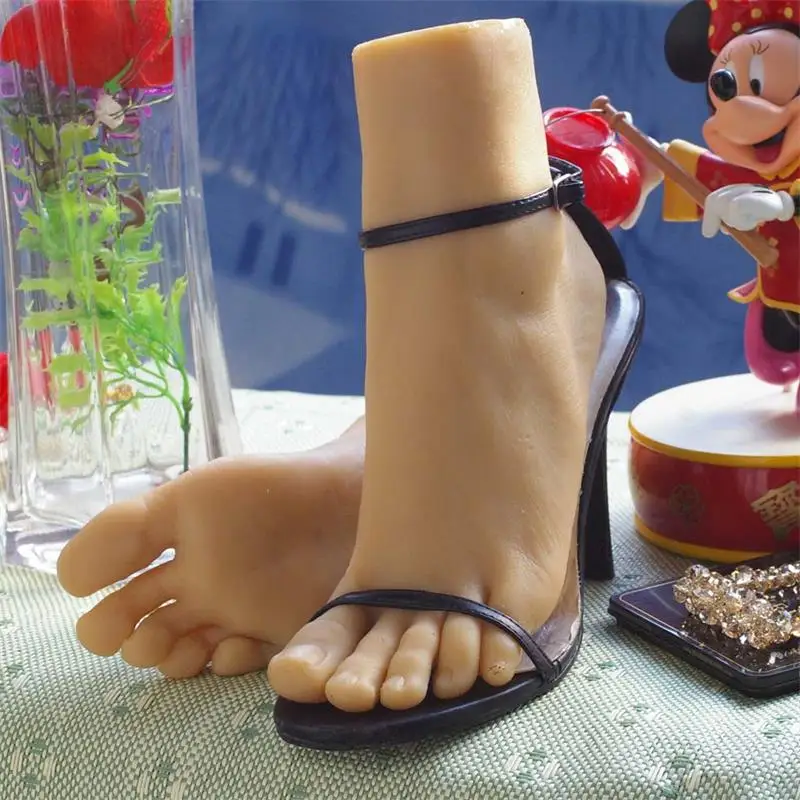 Фетиш ног 1 пара женских силиконовых поддельных игрушечные ступни реалистичные и