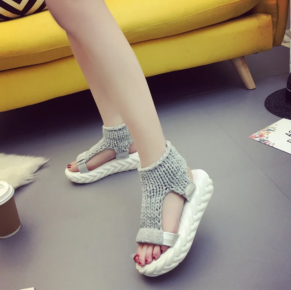 Обувь Женские босоножки Коллекция 2020 года Летние туфли Сандалии на платформе