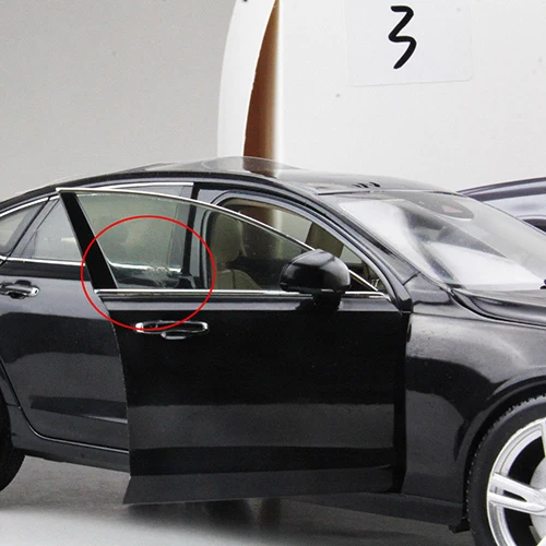 No.3 S90 Неисправная модель 1/18 Volvo XC90 XC60 S90 XC40 XC CLASSIC V60 V40 модель автомобиля литая под давлением Модель автомобиля игрушки детские подарки для мальчиков девочек - Цвет: No.3 S90