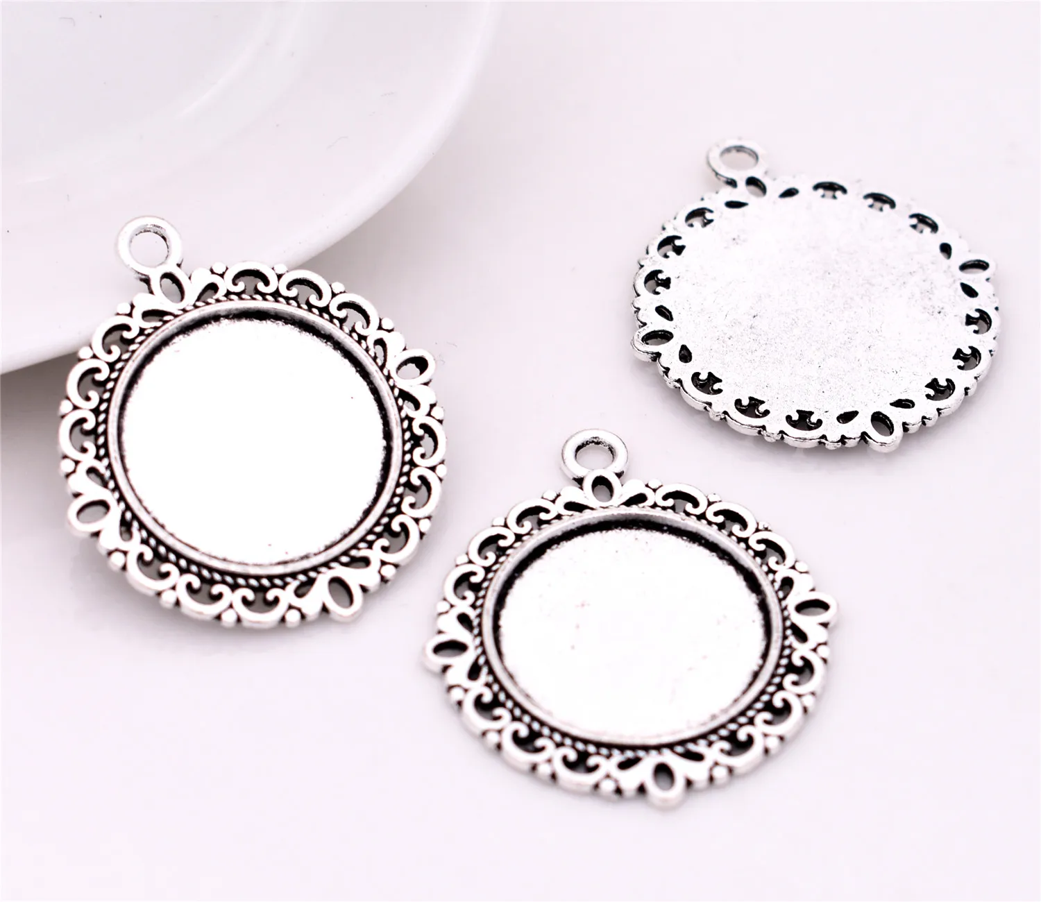 

New Fashion 5pcs 20mm Inner Size Antique Silver Plated Flower Style Cabochon Base Cameo Setting Charms Pendant-