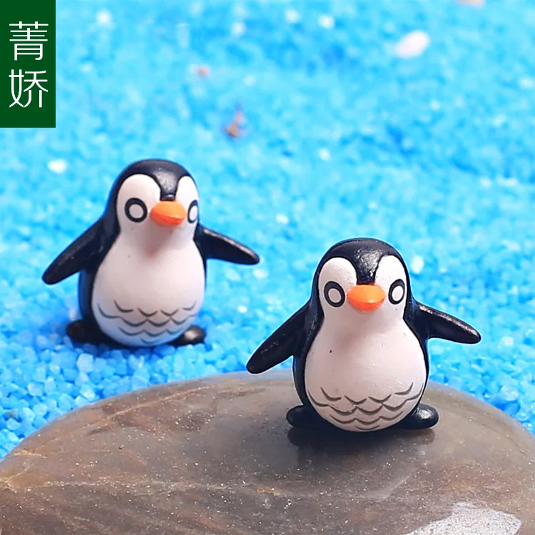 

10pcs/lot PVC solid simulation cartoon animal penguin 23mm crafts DIY dollhouse christmas Jewelry Making Findings