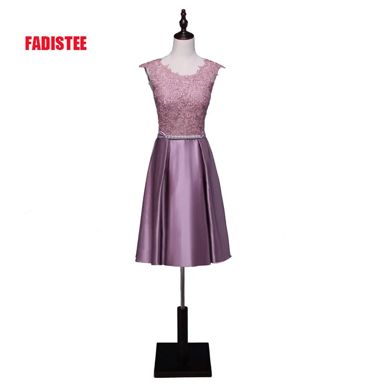 Короткое платье-Мини с V-образным вырезом и аппликацией | Свадьбы торжества