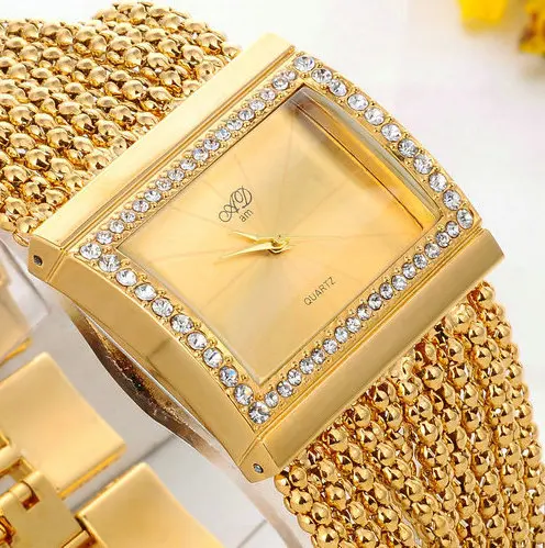 2017 Новые часы женщины мода роскошные наручные дамы золото стальной браслет