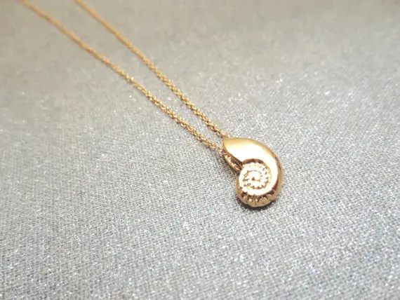 Ожерелье из морских ракушек Ариэль спиральное украшение в виде морской улитки