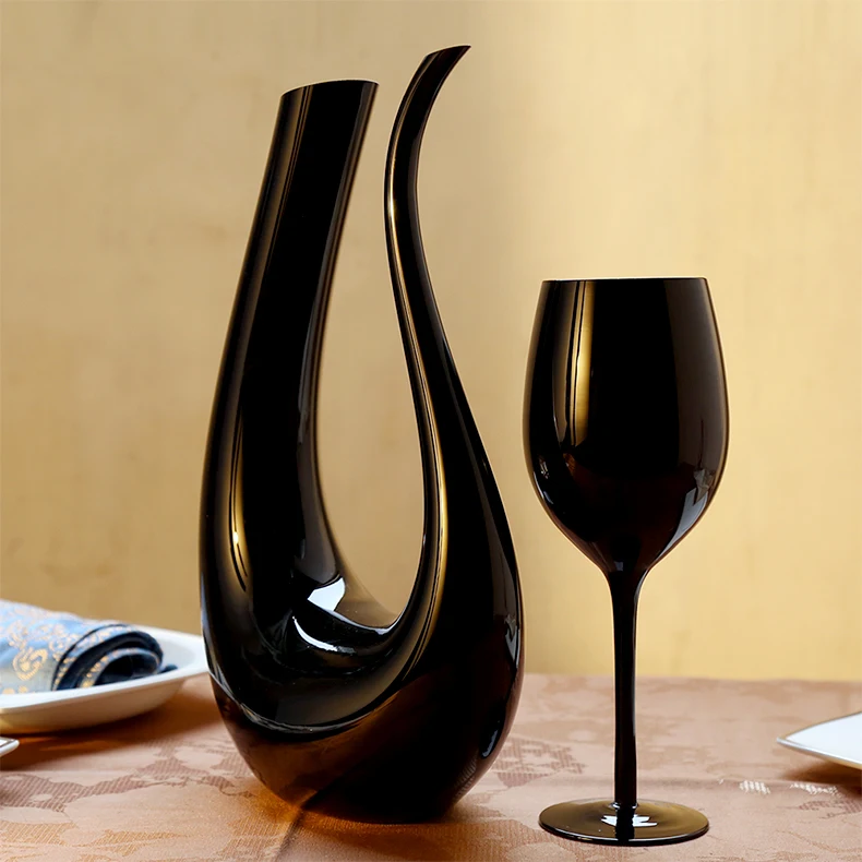 Black U Shaded Wine decanter Lead-free glass cup large wine goblet creative rack decoration | Дом и сад