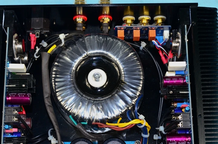 YS audio AM80 Интегрированный усилитель Hi Fi класс A / AB AM 80 Amp|hifi exquis|integrated amplifieramplifier hifi |