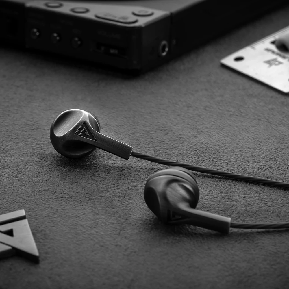 Наушники вкладыши AUGLAMOUR F200 HiFi 10 мм с динамическим драйвером металлическим