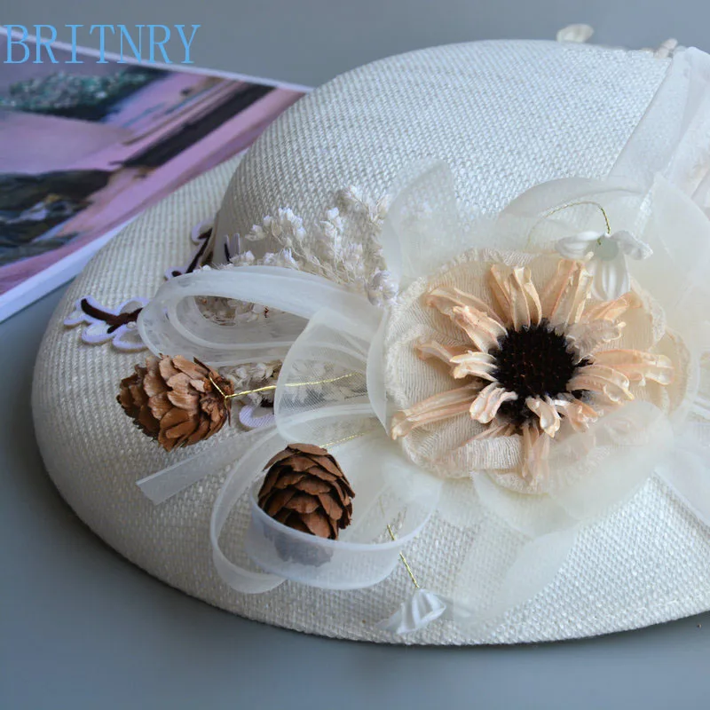 BRITNRY Vintage Handmade Wedding Hat Flowers Fascinators for Women Elegant Hat Wedding Party Evening Bridal Accessories