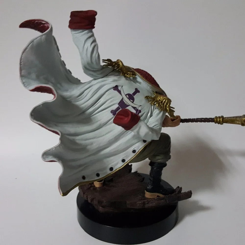 Одна фигурка Эдварда Ньюгейт ПВХ 180 мм цельная аниме Коллекционная модель