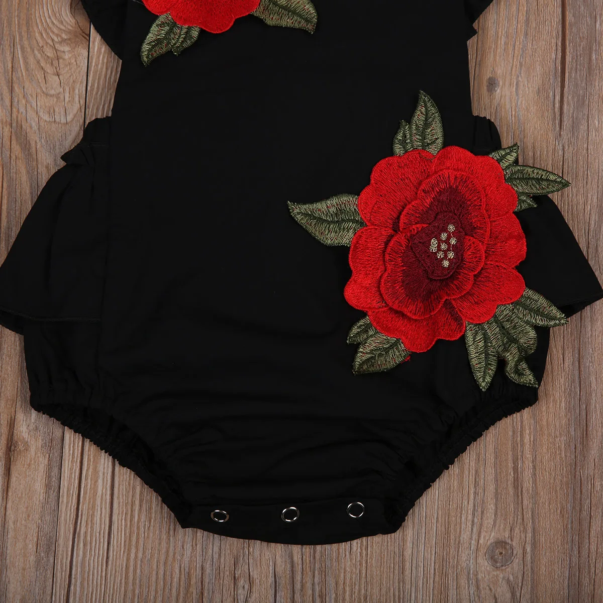 Летний комбинезон без рукавов с цветочной вышивкой для новорожденных милая