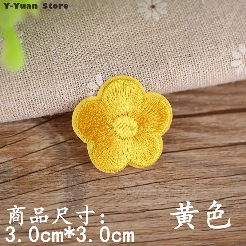 Дешевые маленькие размеры сливы железа на патч для аппликация одежду джинсов Diy