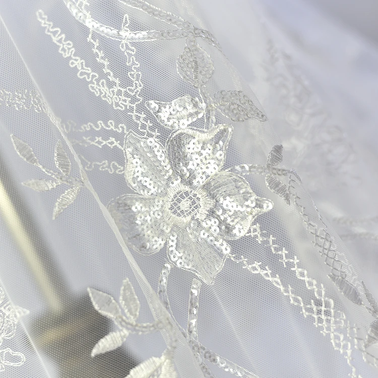 Latest Luxury White Beading Sequin Embroidery Lace Fabric for Wedding Dress | Дом и сад
