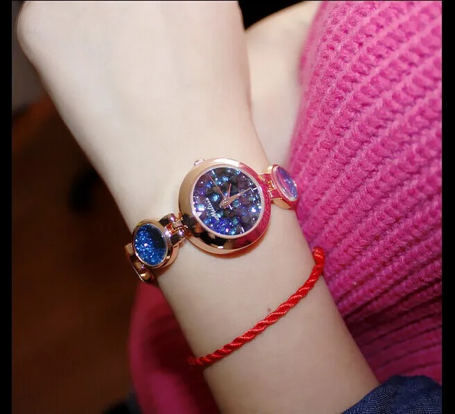 Часы женские кварцевые с подвижными кристаллами малый размер|montre femme|montre relojmontre