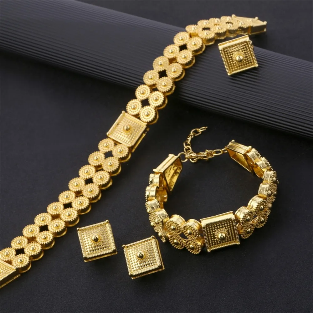 Женский комплект украшений из колье браслета и сережек в африканском стиле