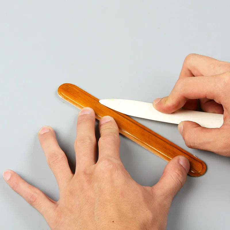

1PC Portable Natural Bone Folder Tool For Scoring Folding Creasing Paper Leather Crafts for Handmade Leathercraft Tool