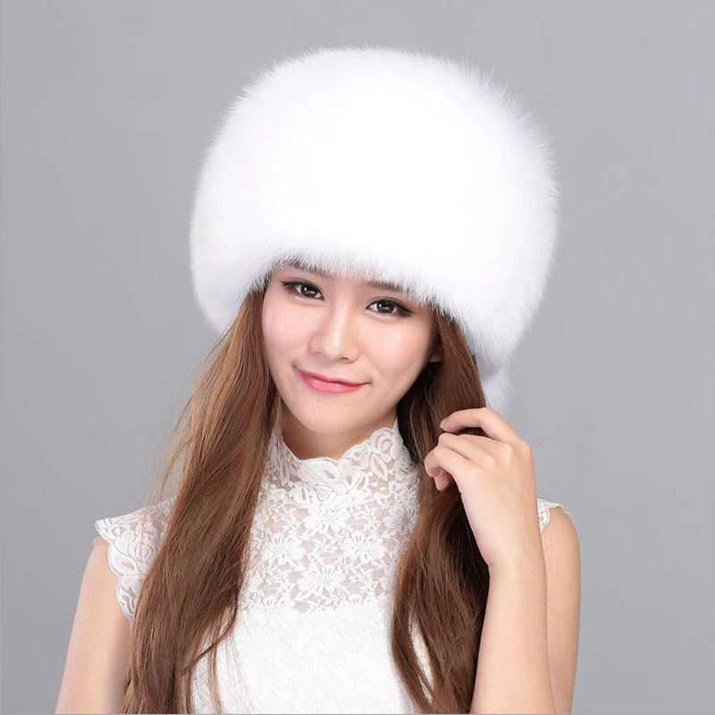 Женская Зимняя Шапка-бини из цельного лисьего меха плотная однотонная