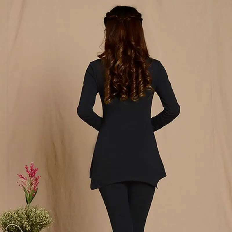 Черная и белая Базовая футболка с круглым вырезом длинным рукавом осенняя Новая