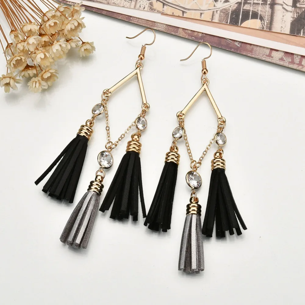 MESTILO Новый Мода Золотые буквы V Серьги Boho Кристалл Черный Кожаный Кисточкой для