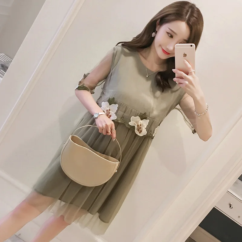 

New Korean fashion lace stitching pregnant women dress Embroidered mesh maternity dress