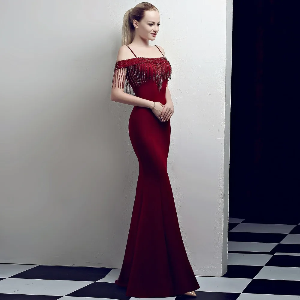 

Шиферное женское элегантное винно-красное платье на бретельках с вырезом лодочкой бисером кисточками длиной до пола пикантные вечерние пл...