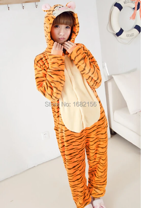 

Kigurumi New Flannel Jumping Tiger Pajamas Animal Onesies Adult Unisex Onesie Cosplay Costumes Pyjamas