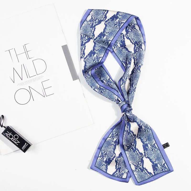 Женский шелковый шарф атласный маленький с леопардовым принтом змеиной