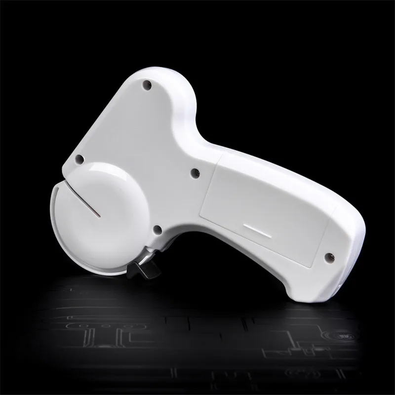 Автоматический многофункциональный рыболовный крючок на открытом