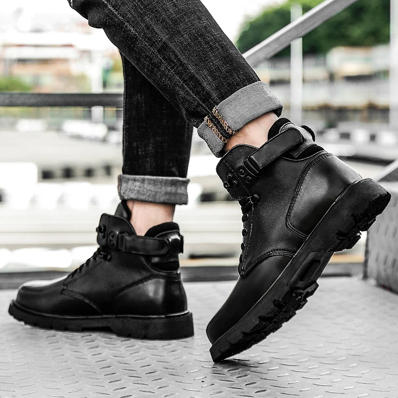 AGUTZM/181111 г. Новые стильные зимние мужские полусапожки из 100% натуральной кожи с