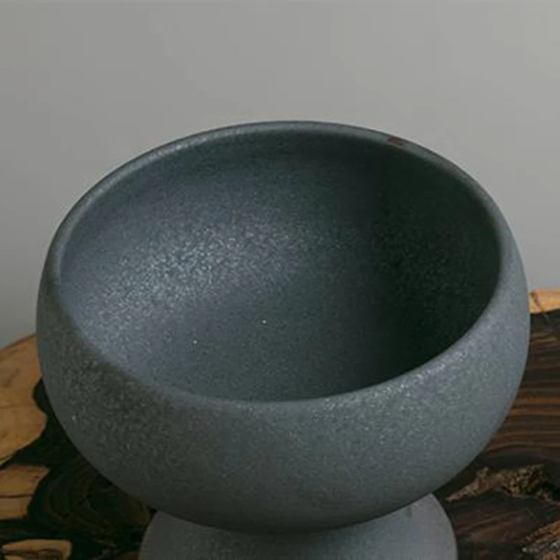 Старинная грубая керамика сменная чаша с высокой ножкой чаши для фруктов