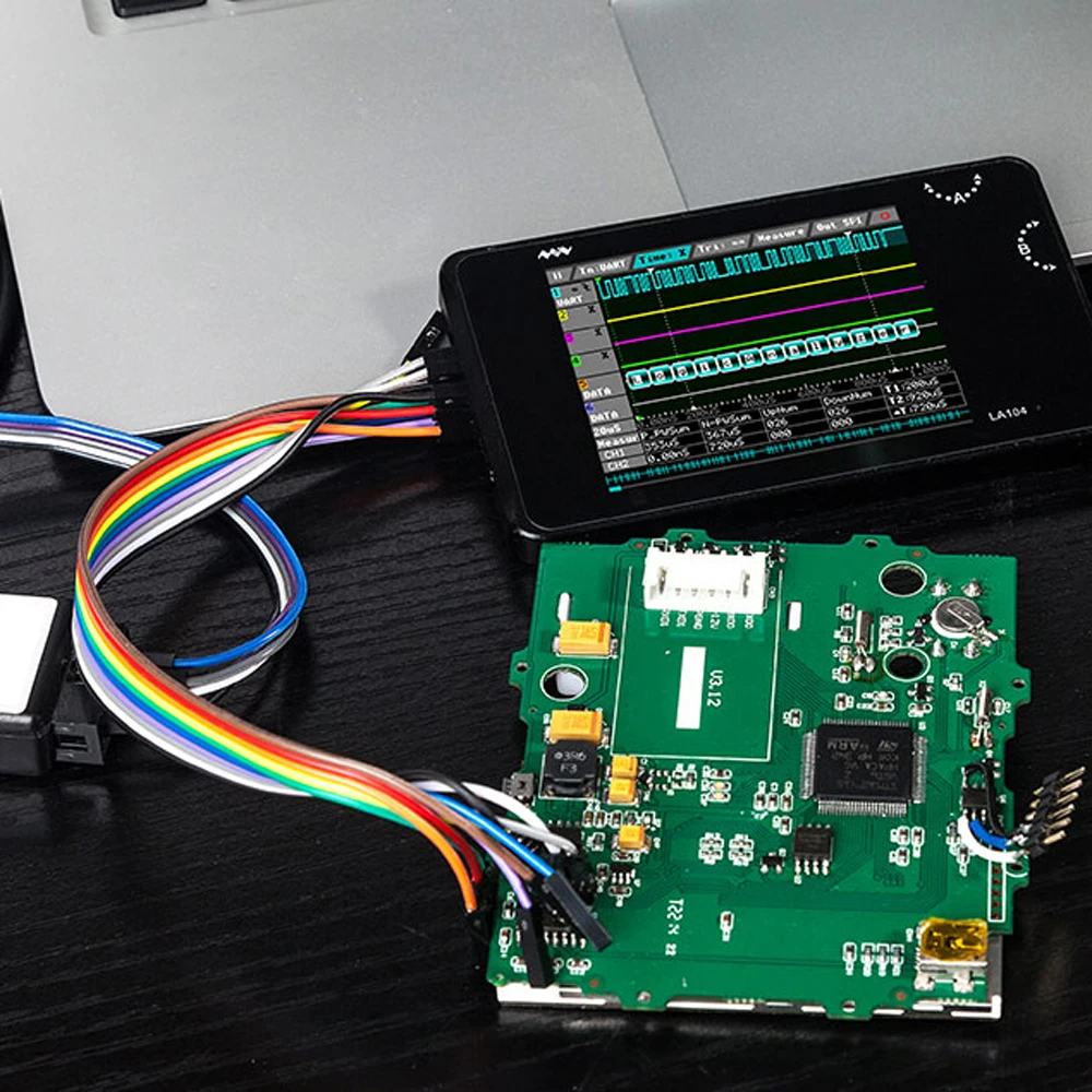 

Portable Digital Oscilloscope Logic Analyzer LA104 USB 4 Channels 100MHz Max Sampling Rate Built in 8MB Flash Storage 2.8 Inch
